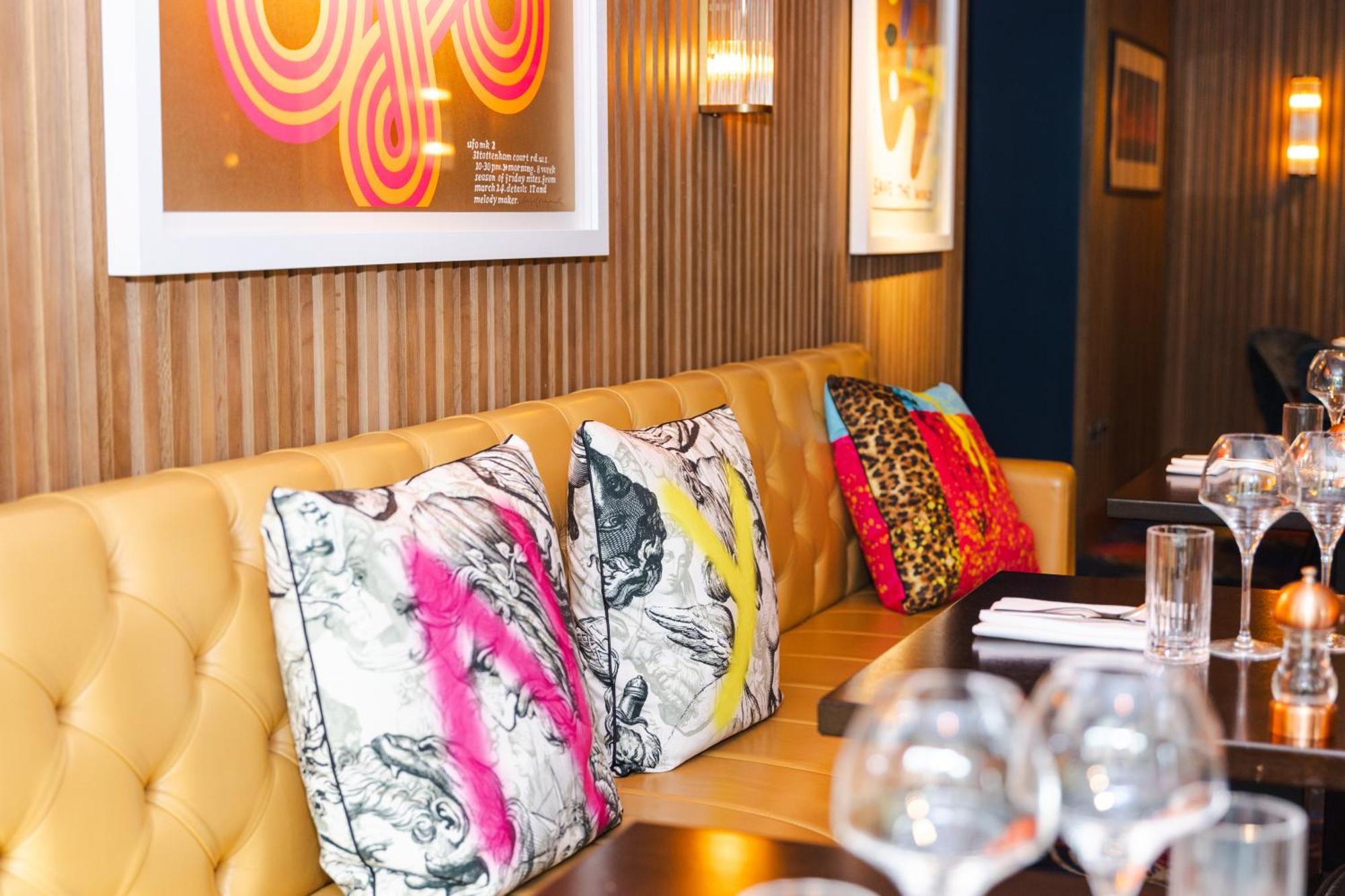 Nyx Hotel Dublin Christchurch Bagian luar foto