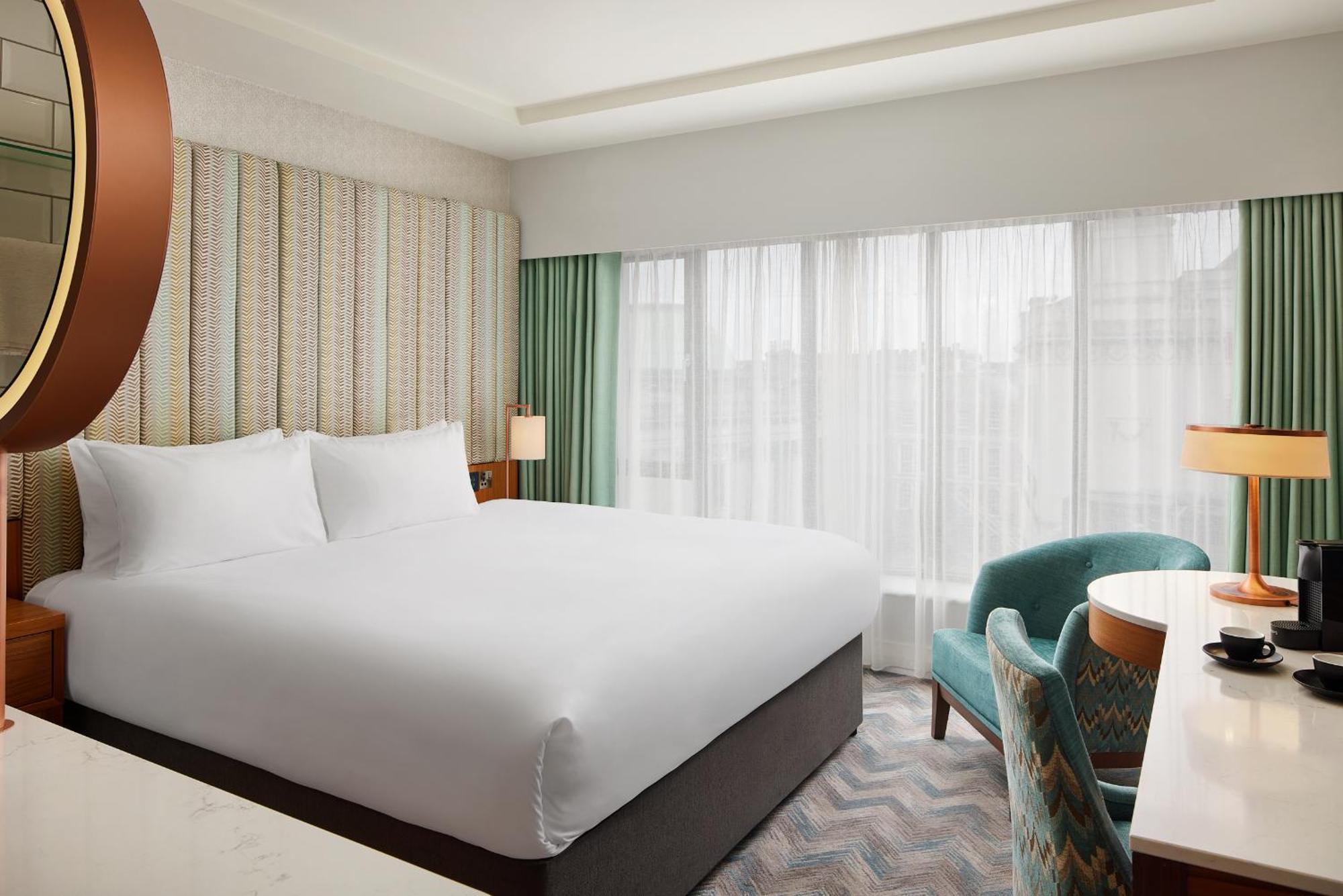 Nyx Hotel Dublin Christchurch Bagian luar foto
